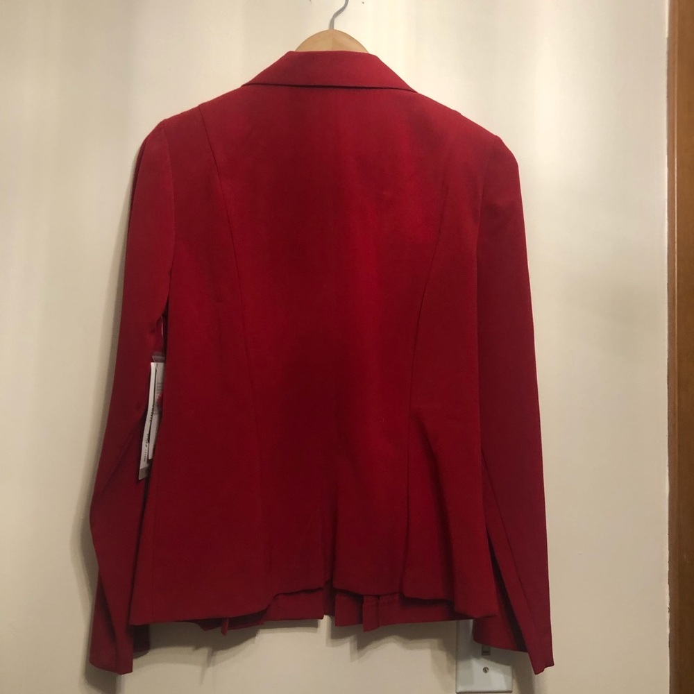 Red blazer - Picture 5 of 6